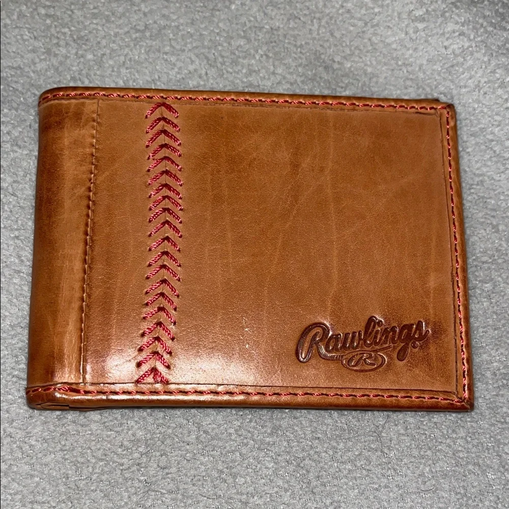 Rawlings Tan Leather Wallet with Red Stitching - Picture 1 of 6